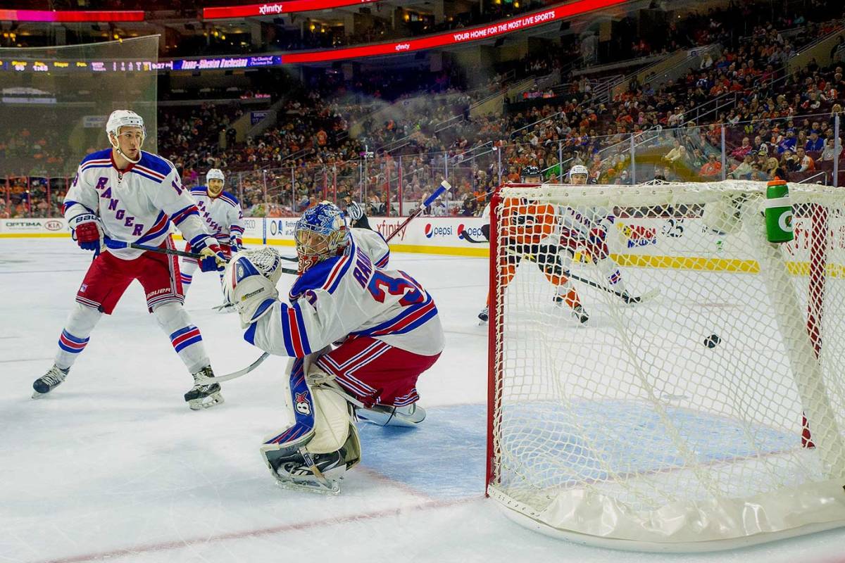 New-York-Rangers-Antti-Raanta.jpg